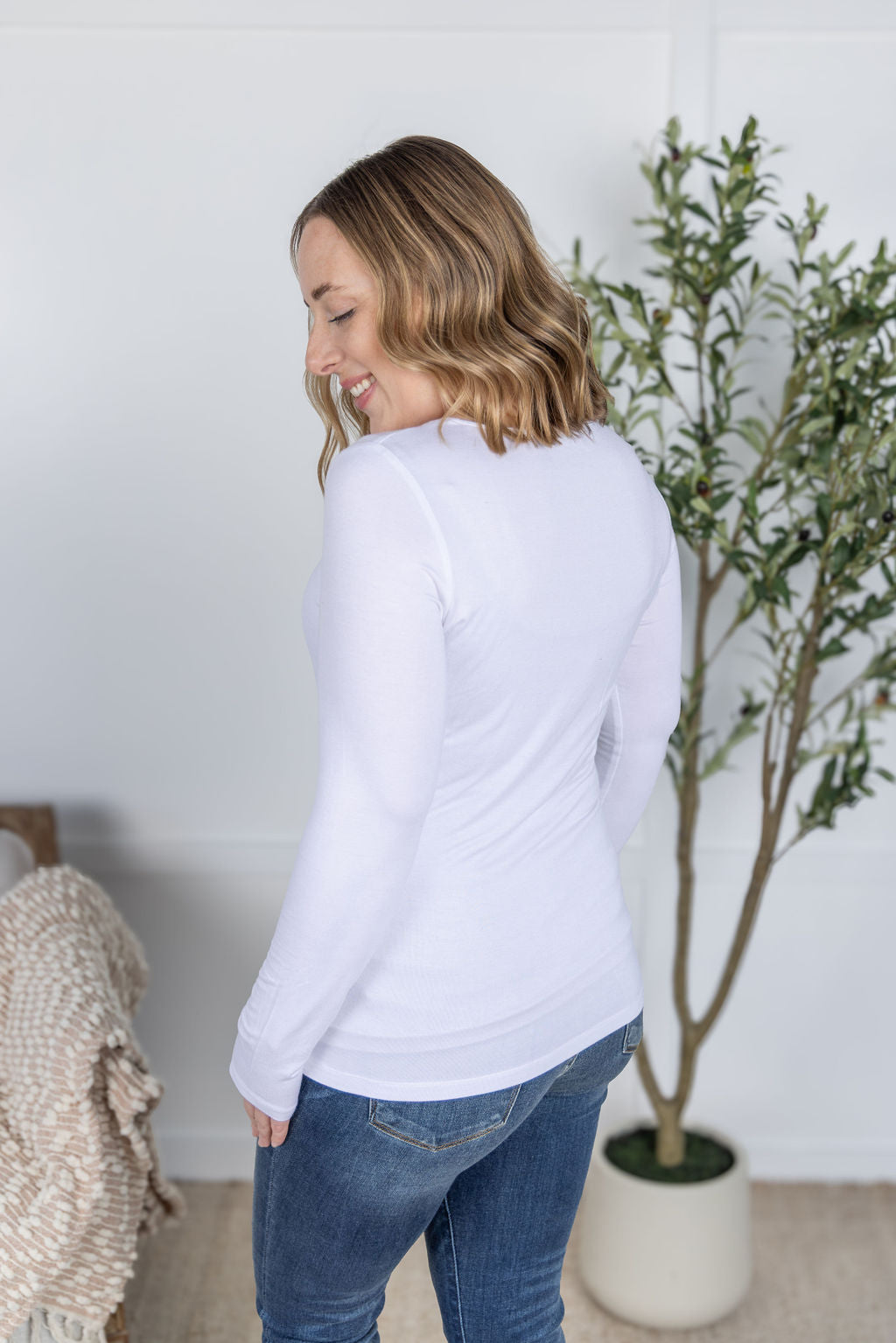 Alyssa Long Sleeve Top - White-Tops-Villari Chic, women's online fashion boutique in Severna, Maryland