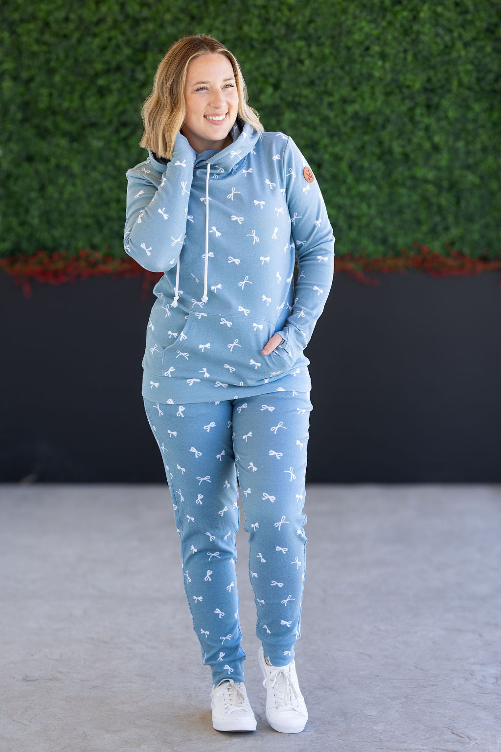 Classic Joggers - Teal Ribbons-bottoms-Villari Chic, women's online fashion boutique in Severna, Maryland