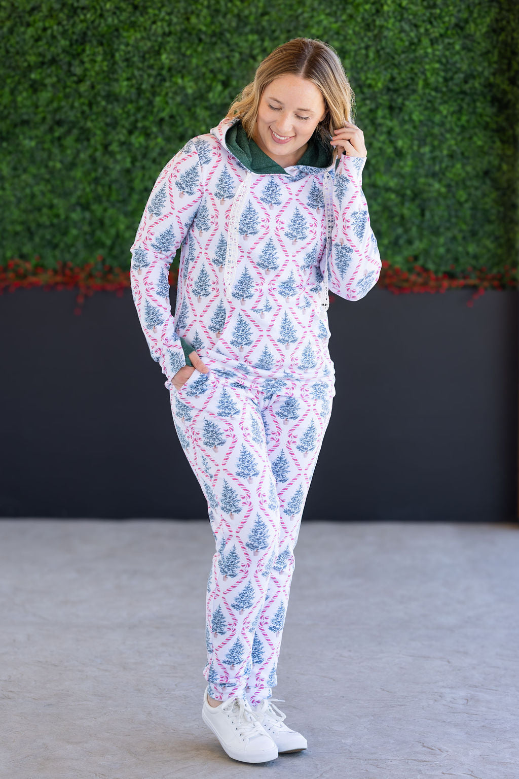 Classic Joggers - Candy Cane Lane-bottoms-Villari Chic, women's online fashion boutique in Severna, Maryland