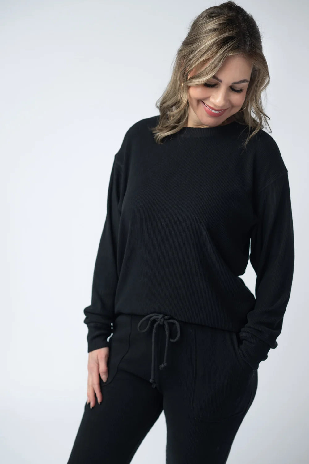 Corrine Ribbed Pullover Top - Black-Pullover-Villari Chic, women's online fashion boutique in Severna, Maryland