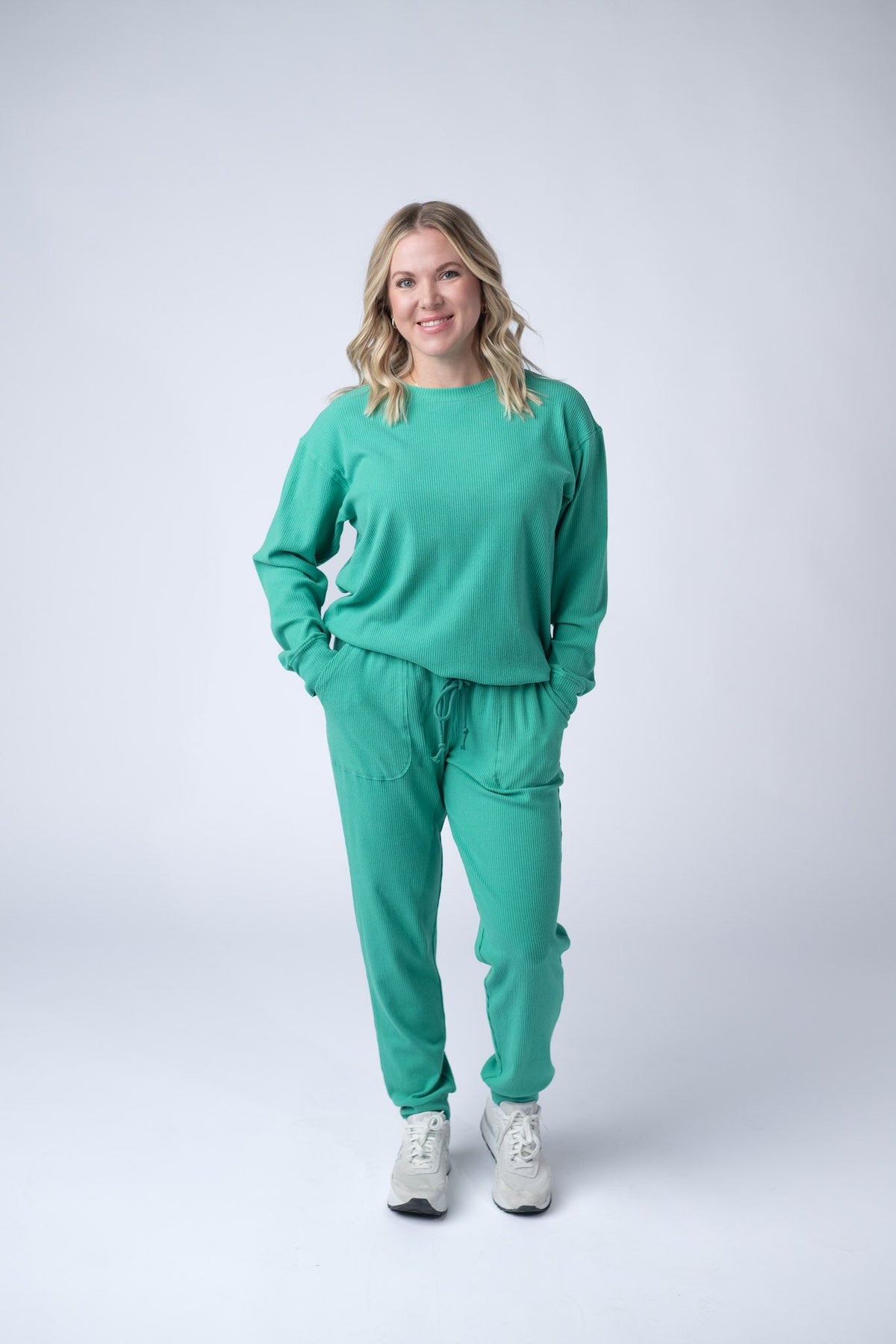 Corrine Ribbed Pullover Top - Emerald-Pullover-Villari Chic, women's online fashion boutique in Severna, Maryland