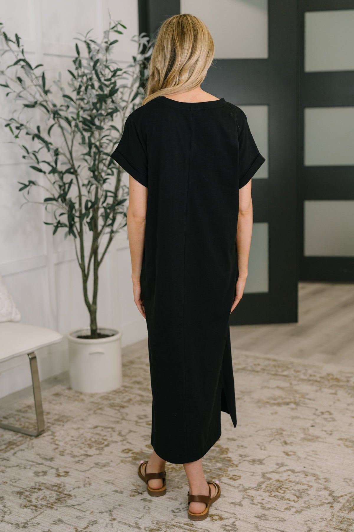 Fix You Right Up Short Sleeve Midi Dress in Black-Womens-Villari Chic, women's online fashion boutique in Severna, Maryland