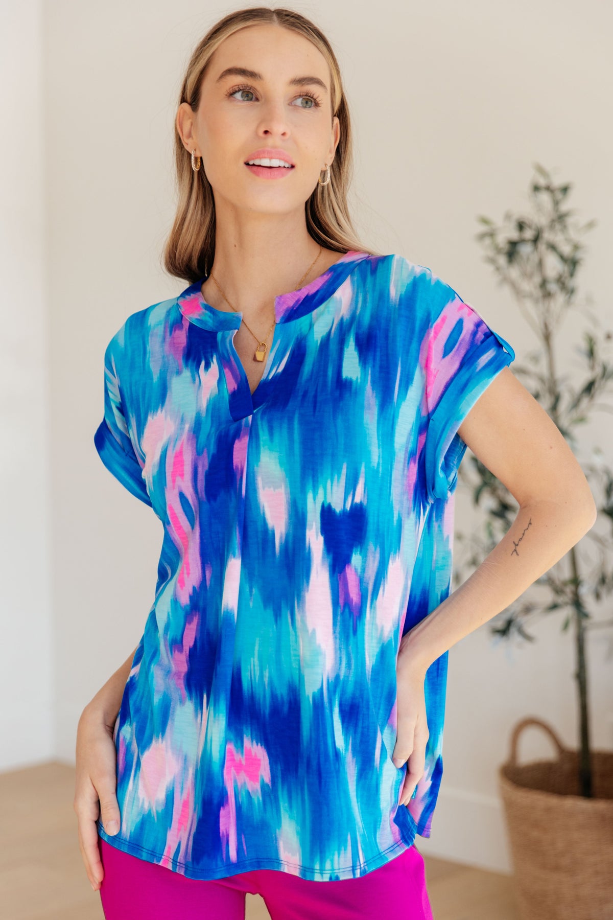 Lizzy Cap Sleeve Top in Royal Brush Strokes-Womens-Villari Chic, women's online fashion boutique in Severna, Maryland