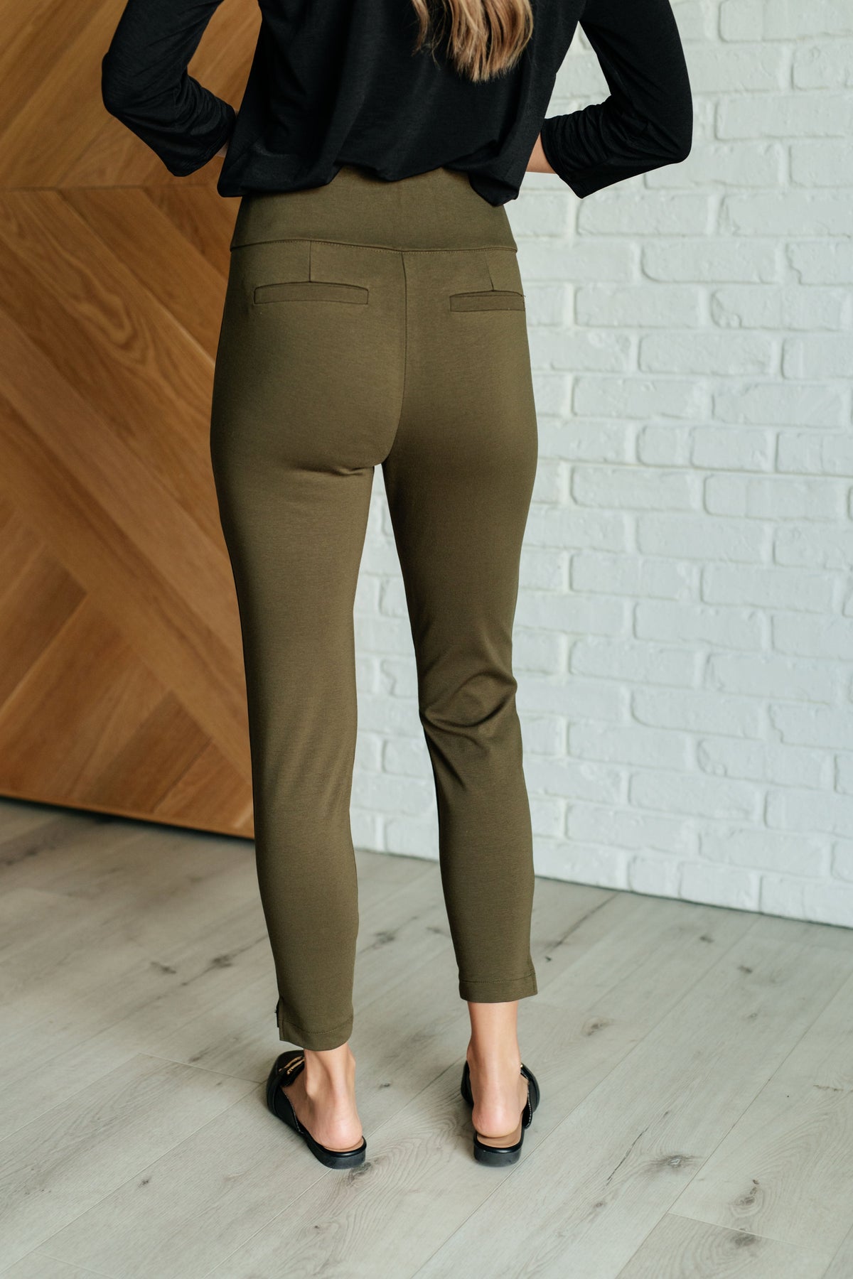 Magic Ankle Crop Skinny Pants in Olive-Bottoms-Villari Chic, women's online fashion boutique in Severna, Maryland