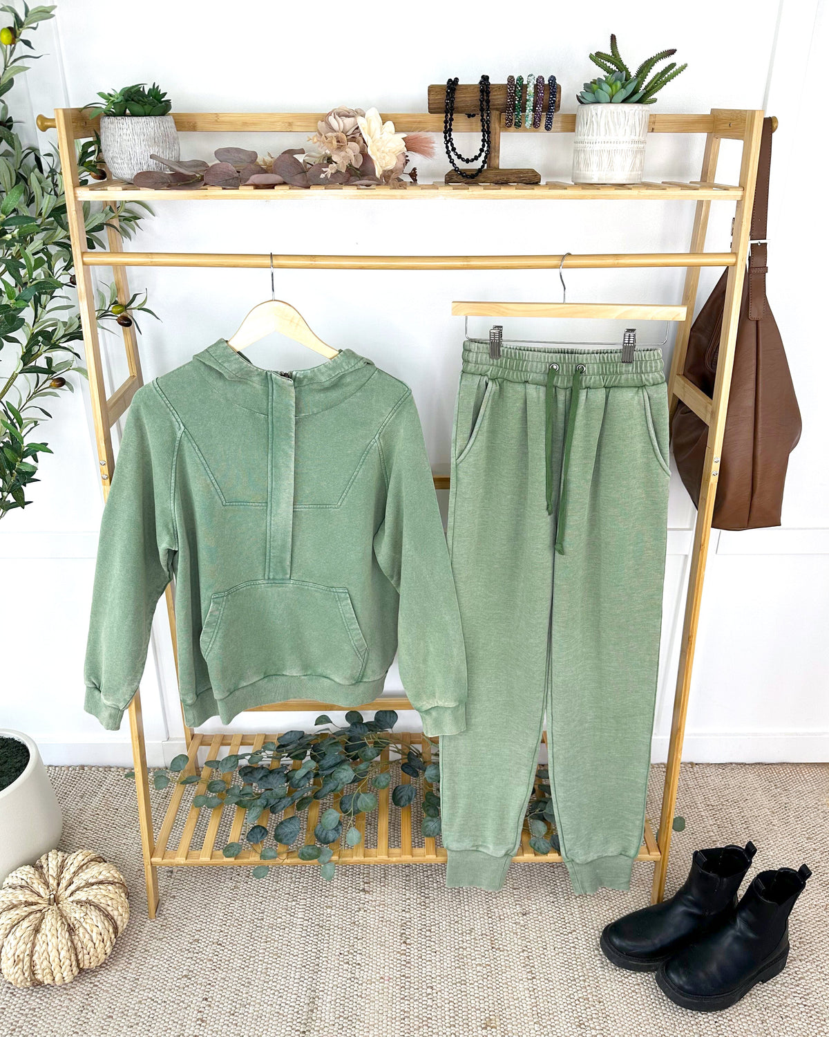 Vintage Wash Joggers - Olive-bottoms-Villari Chic, women's online fashion boutique in Severna, Maryland