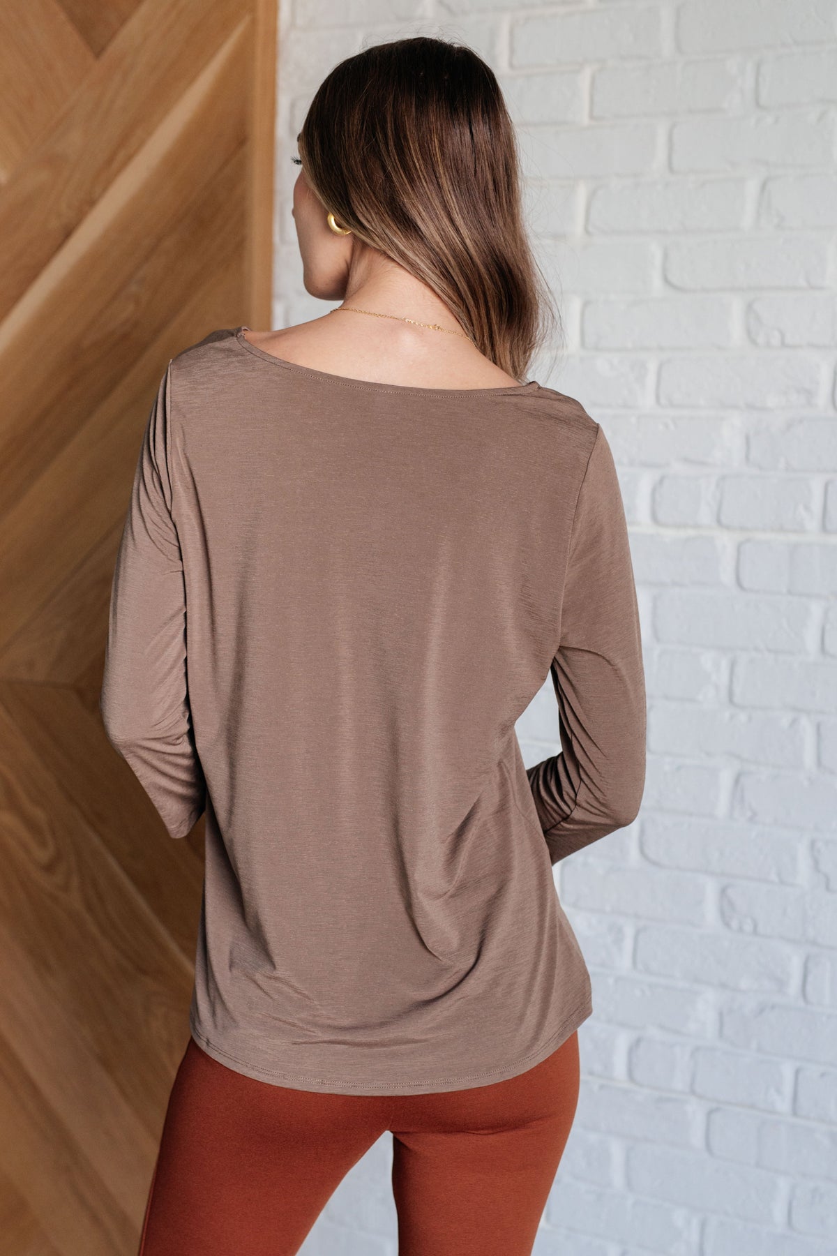 Signature Classic Round Neck Top in Mocha-Tops-Villari Chic, women's online fashion boutique in Severna, Maryland