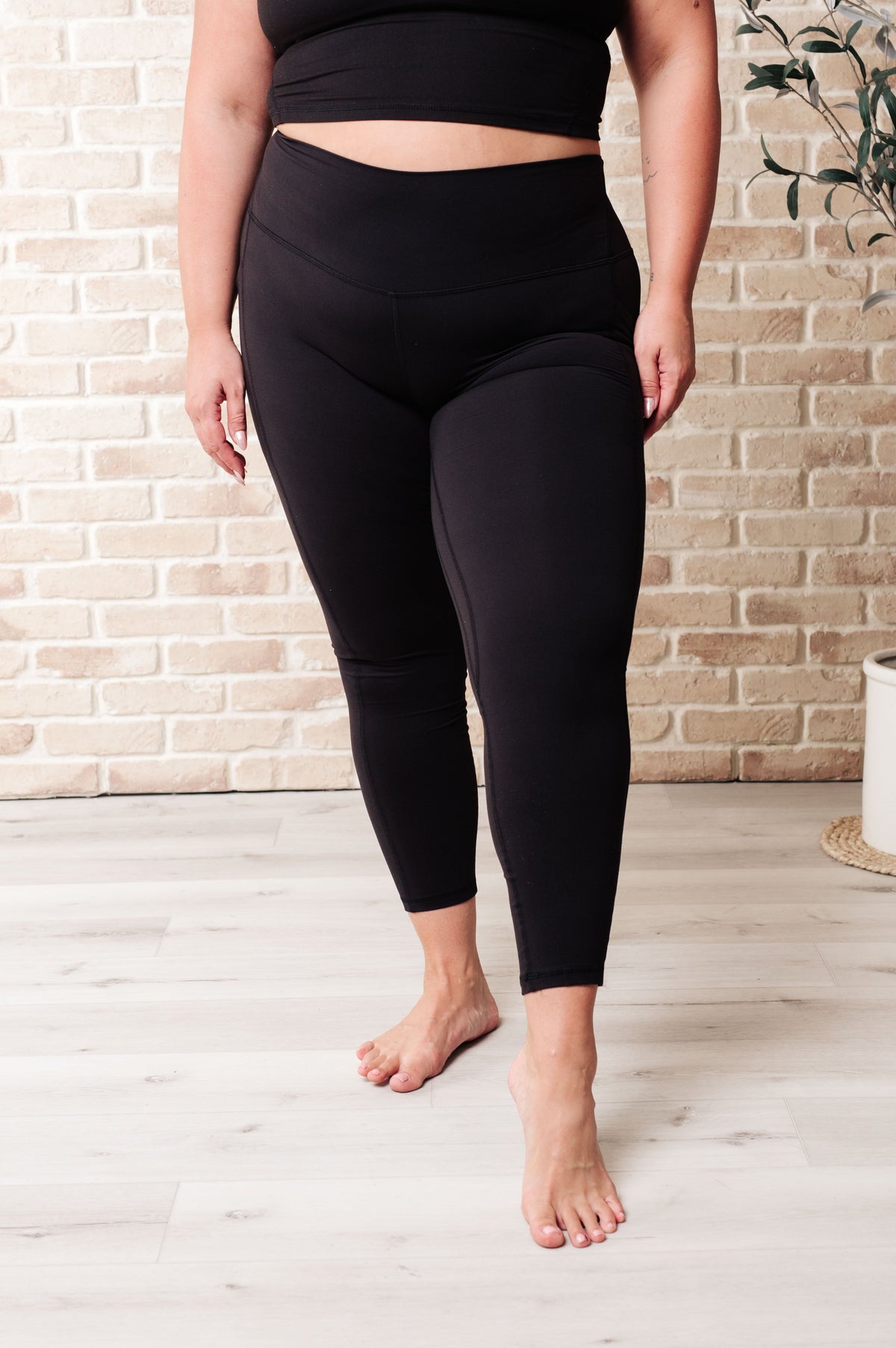 Somewhere to Start Leggings in Black-Athleisure-Villari Chic, women's online fashion boutique in Severna, Maryland