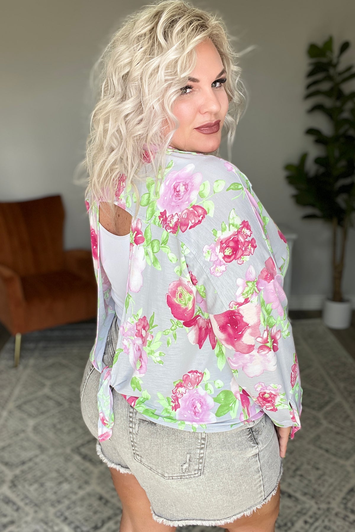 Thinking On It Open Back Floral Top-Womens-Villari Chic, women's online fashion boutique in Severna, Maryland