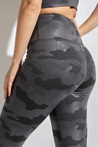 Camo Chintz Leggings in Grey-Villari Chic, women's online fashion boutique in Severna, Maryland